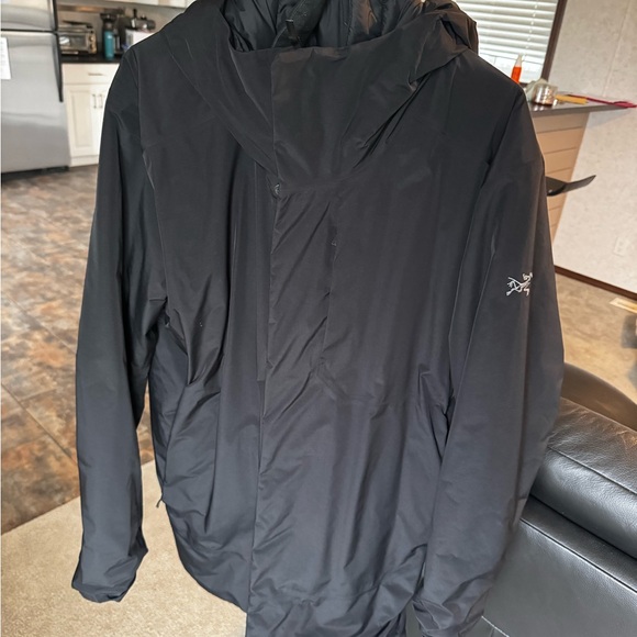 Arc'teryx Men's Magnus Jacket - Picture 2 of 5